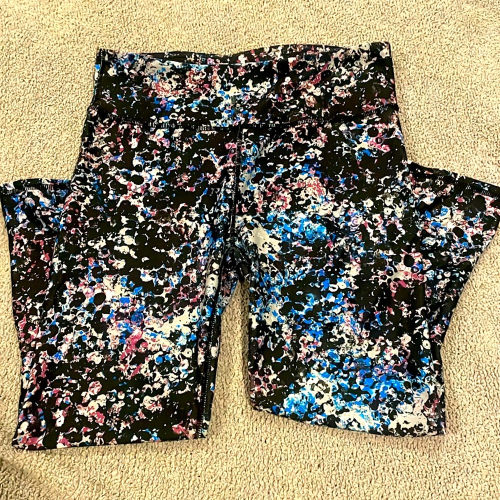 Fabletics workout pants - capri length